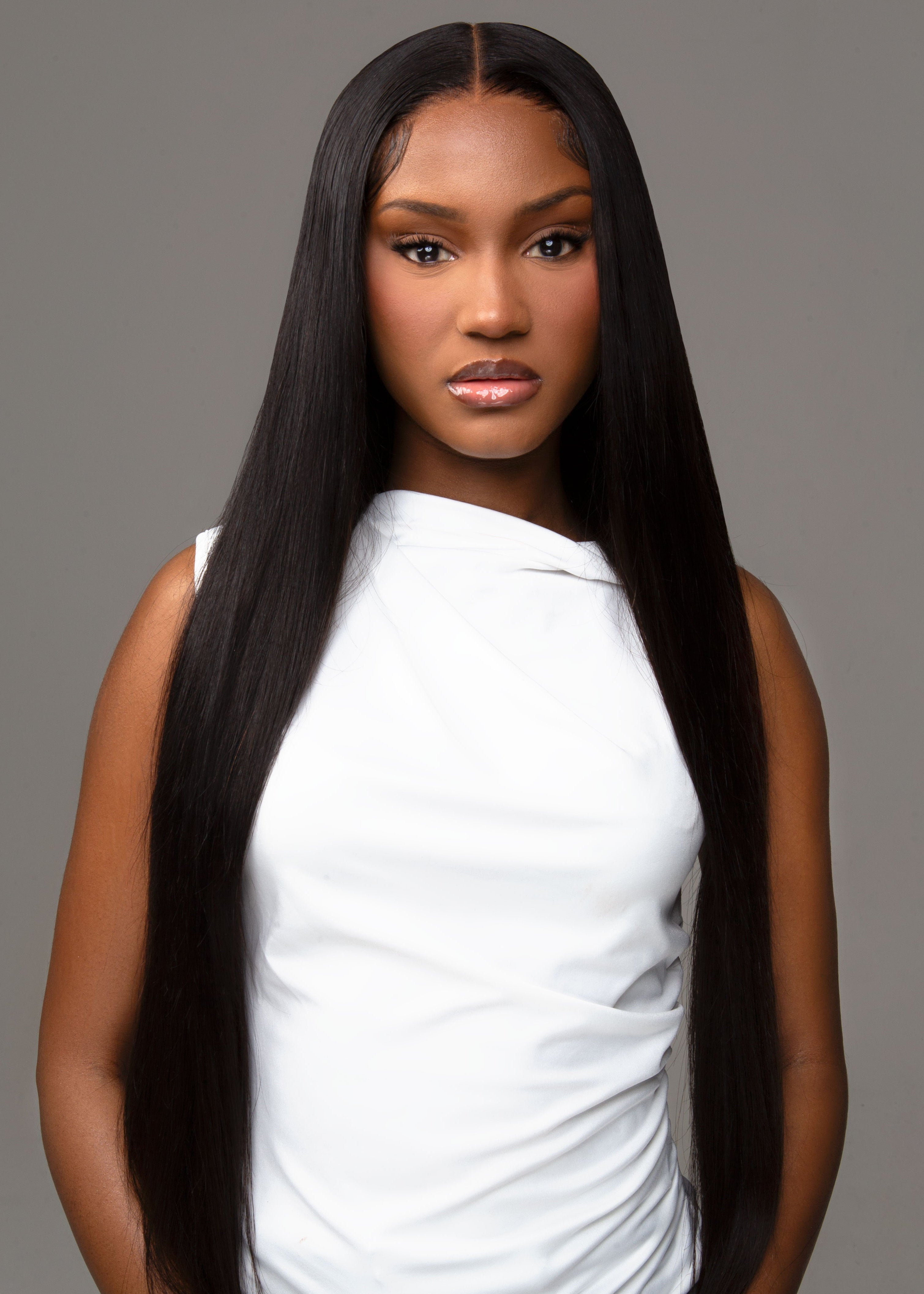 Model wearing straight virgin peruvian hair front facing
